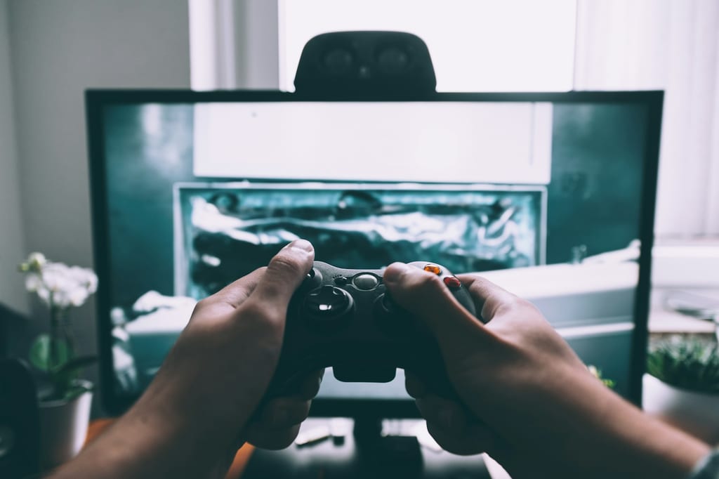 Gaming console controller